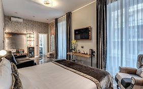 Apollo Boutique Hotel